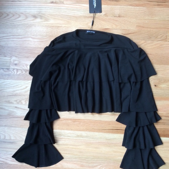 Ruffled top - Picture 8 of 8